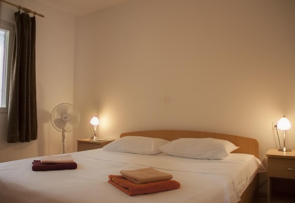 House Baglija Apartment Lumbarda Phòng bức ảnh