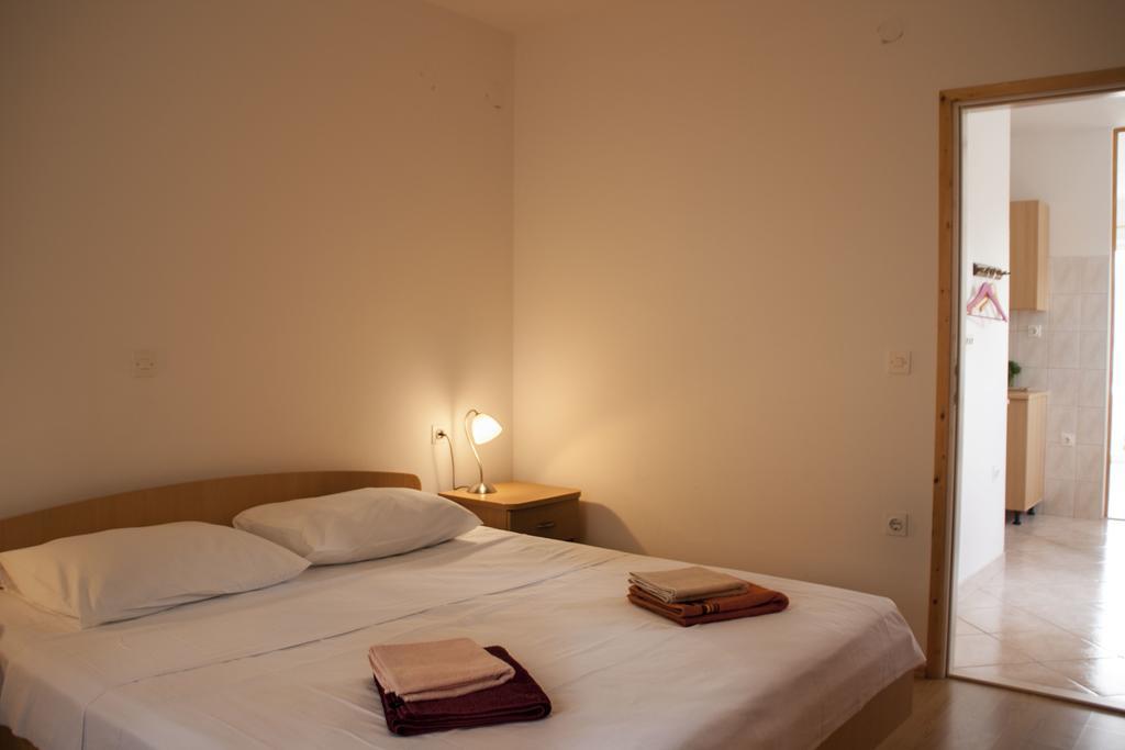 House Baglija Apartment Lumbarda Phòng bức ảnh
