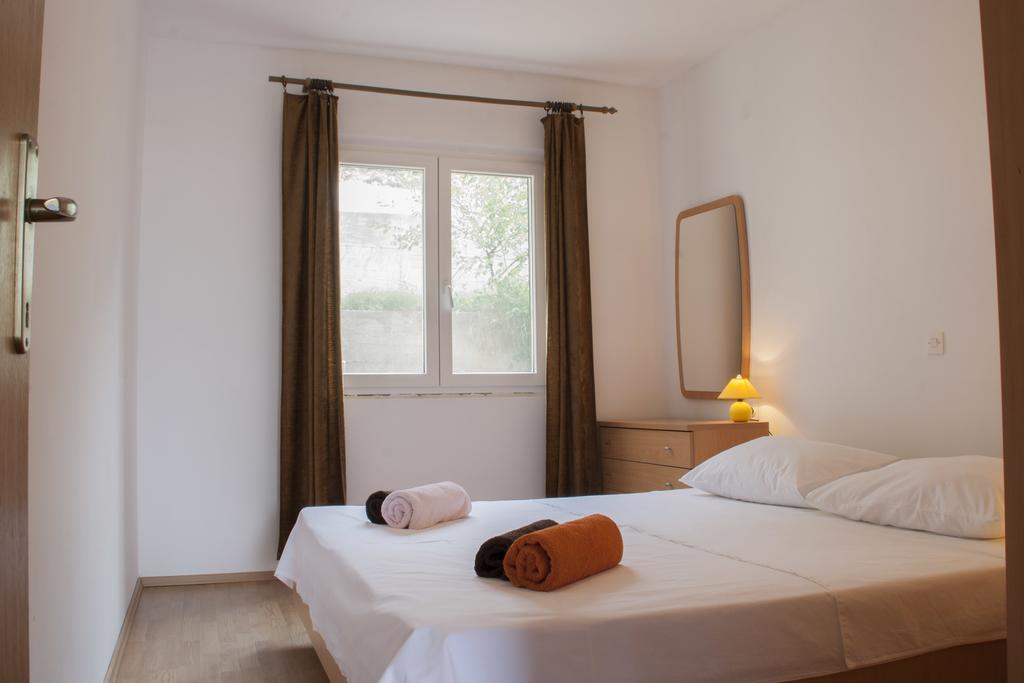 House Baglija Apartment Lumbarda Phòng bức ảnh